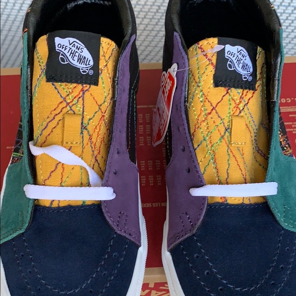 VANS SK8-Hi (Frenzy) Dark Rainbow WMNS - Picture 9 of 16